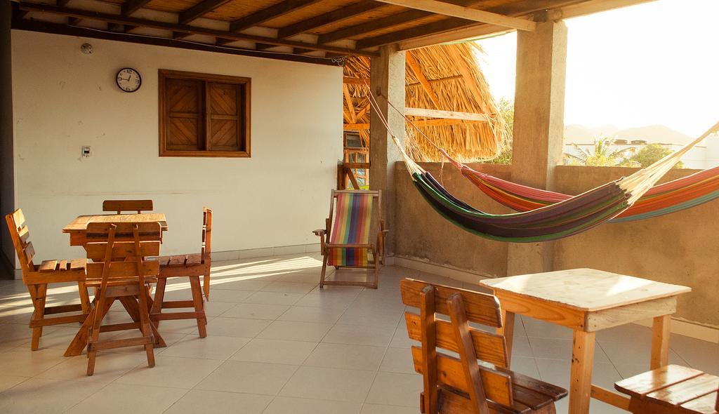 Hostal Pelikan Taganga Exterior photo